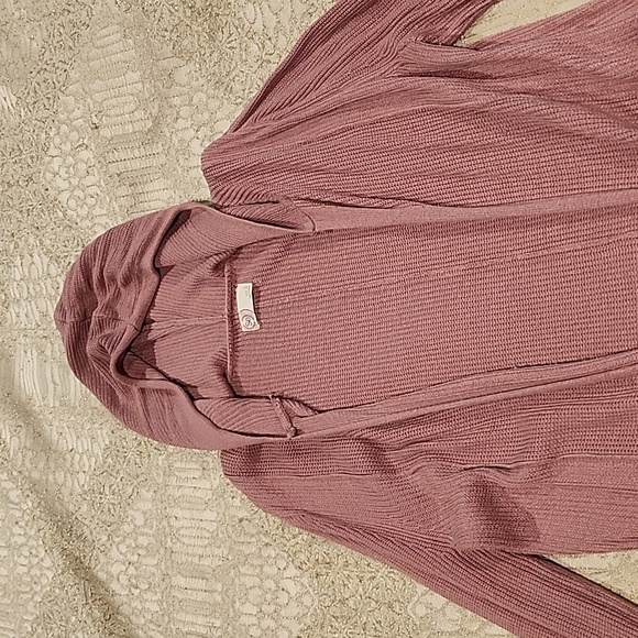 Cardigan - Picture 2 of 3